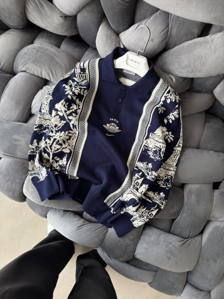Floral-Sleeve Knit — Navy